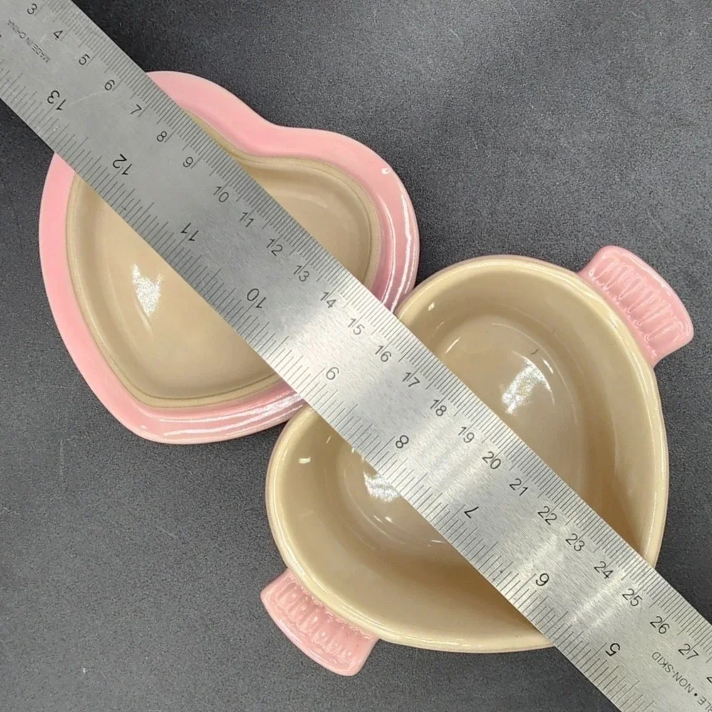 Le Creuset 4in Pink Heart Cocotte Mini Ramekin Stoneware Lidded Dish Valentines